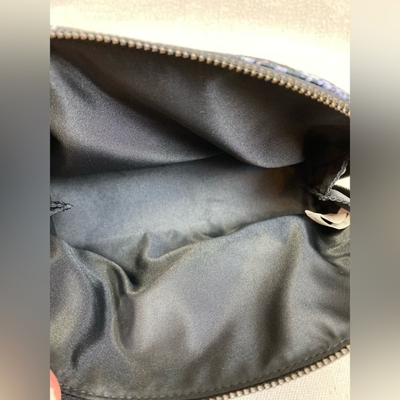 LULULEMON Sun Up Sun Down Pouch Mini - Picture 5 of 9